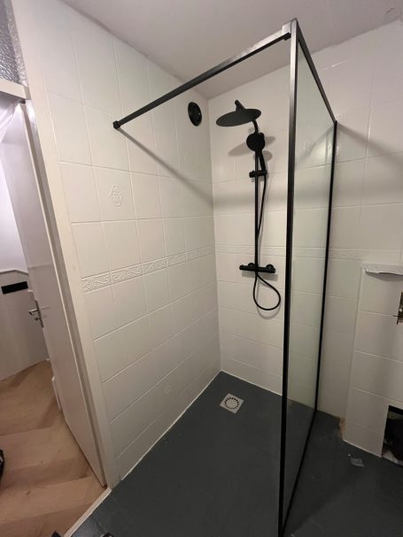 Afmontage van Badkamer in Midden-Beemster.